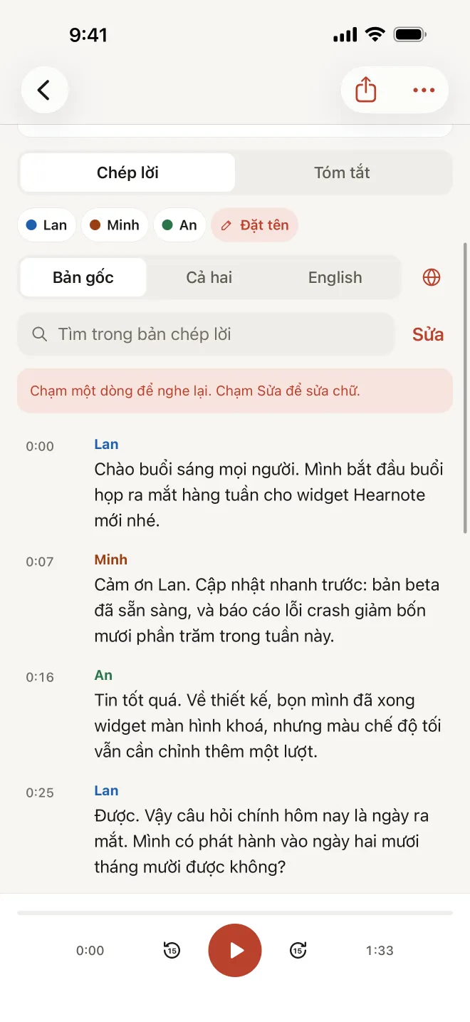 Ảnh chụp màn hình Hearnote: thẻ Chép lời với nhãn người nói Lan, Minh, An, công tắc Bản gốc / Cả hai / English, ô “Tìm trong bản chép lời” và các dòng tiếng Việt có mốc giờ, tên người nói.